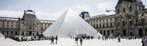 /img/galerias/the-louvre-_1.jpg